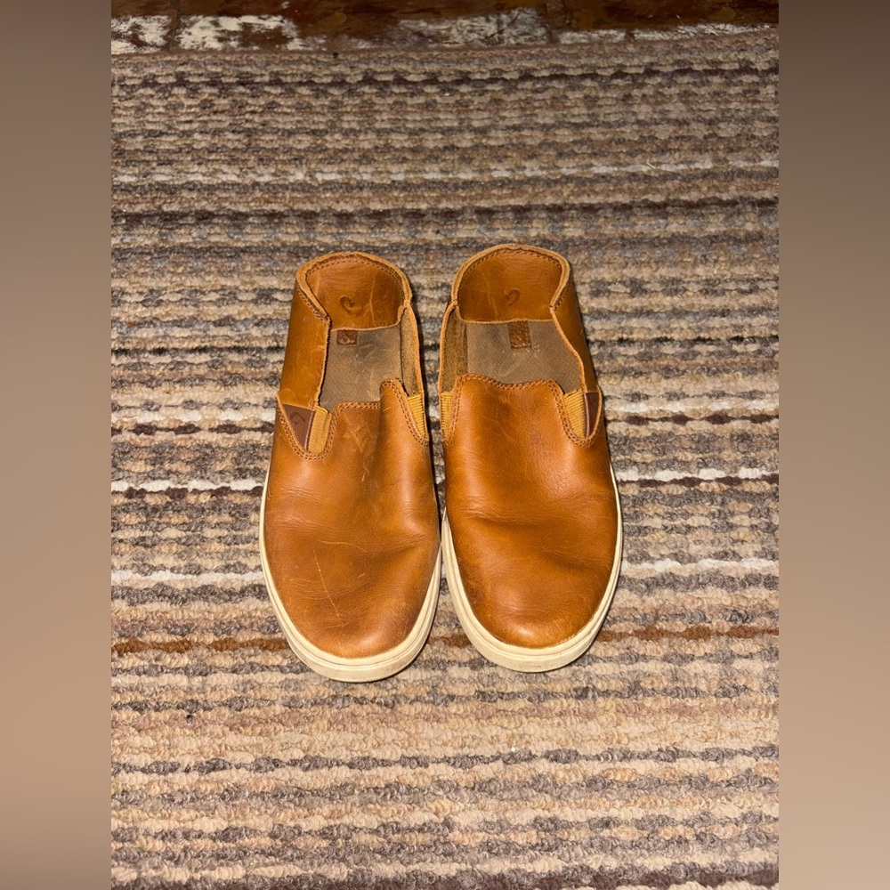 Olukai • Brown Shoes